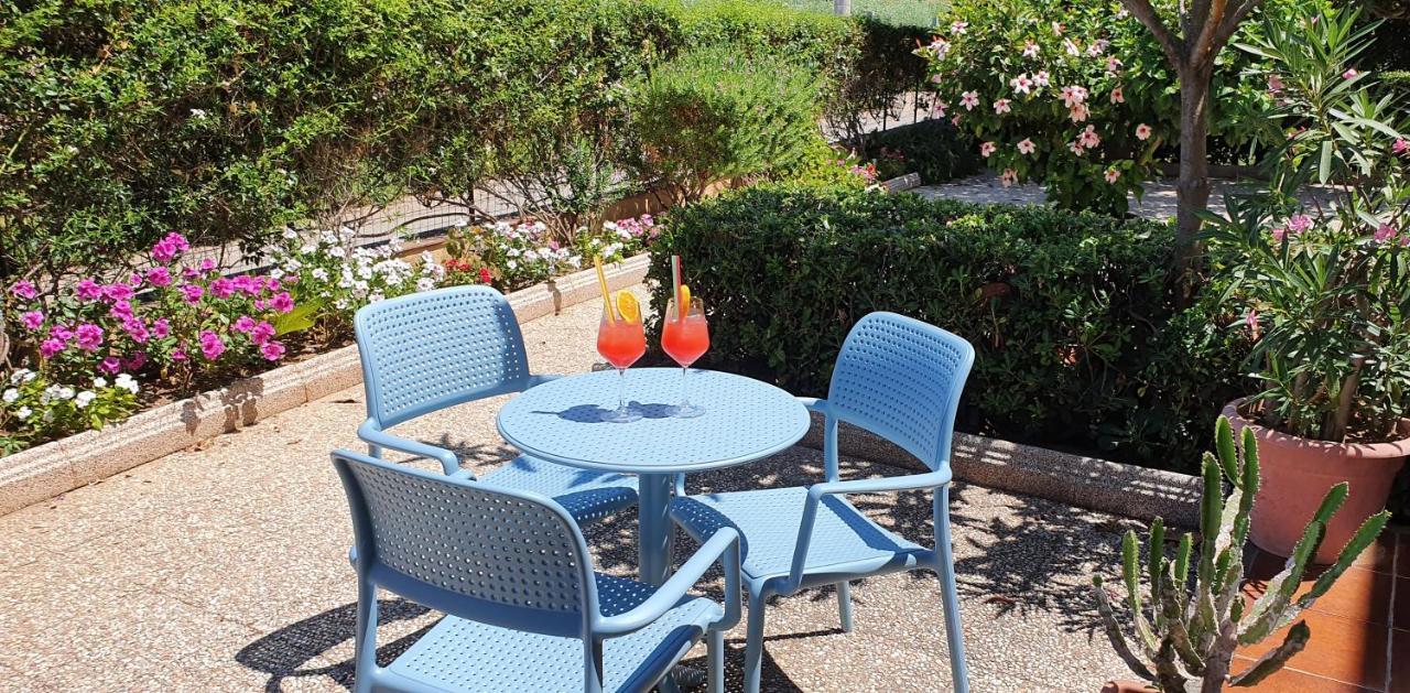 Hotel Damanse Santa Domenica  Eksteriør bilde