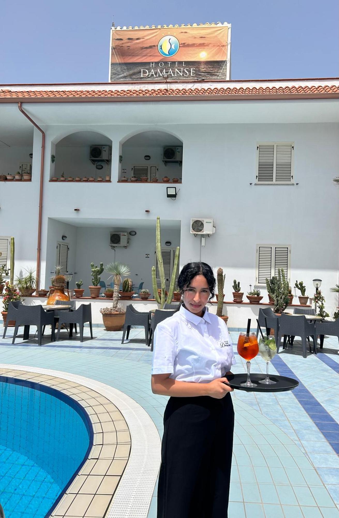 Hotel Damanse Santa Domenica  Eksteriør bilde