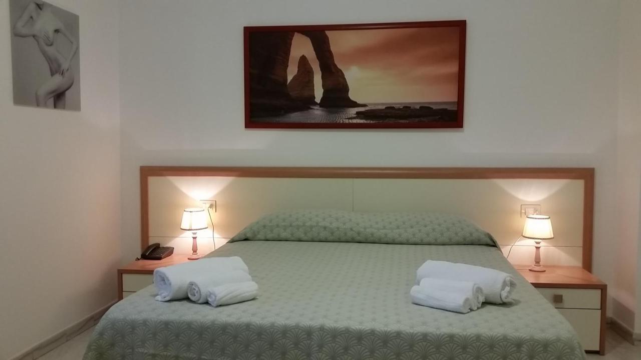 Hotel Damanse Santa Domenica  Eksteriør bilde